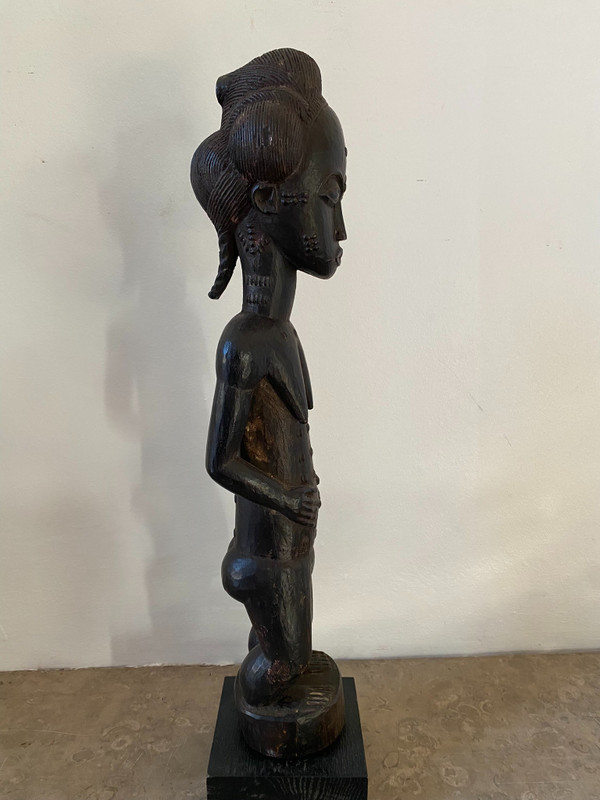 Statue de femme Baoule