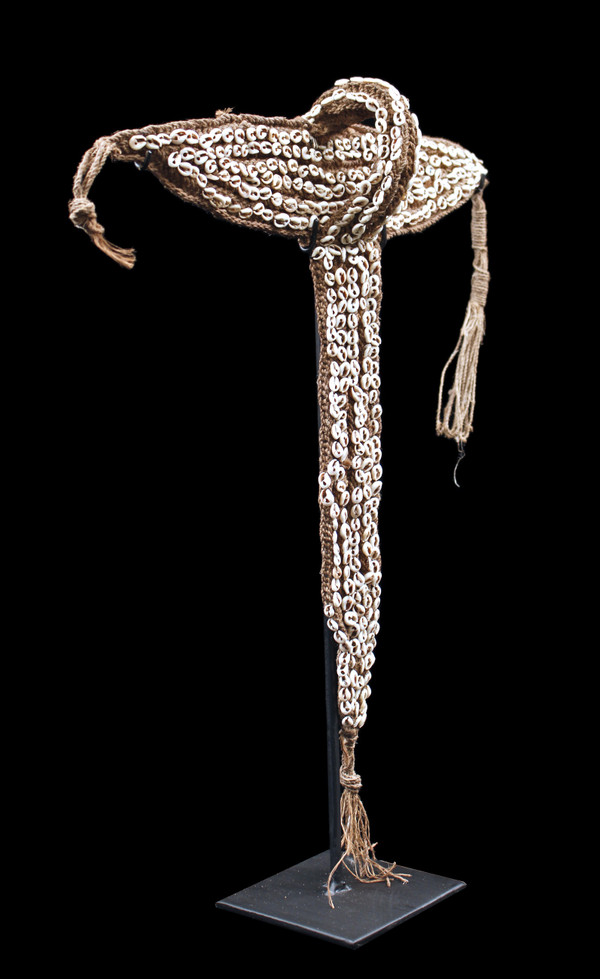 Traditional adornment, body ornament, Oceanian art, tribal art, Papua New Guinea