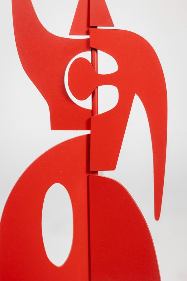 Standing sculpture entitled “Jouve”. Contemporary work.