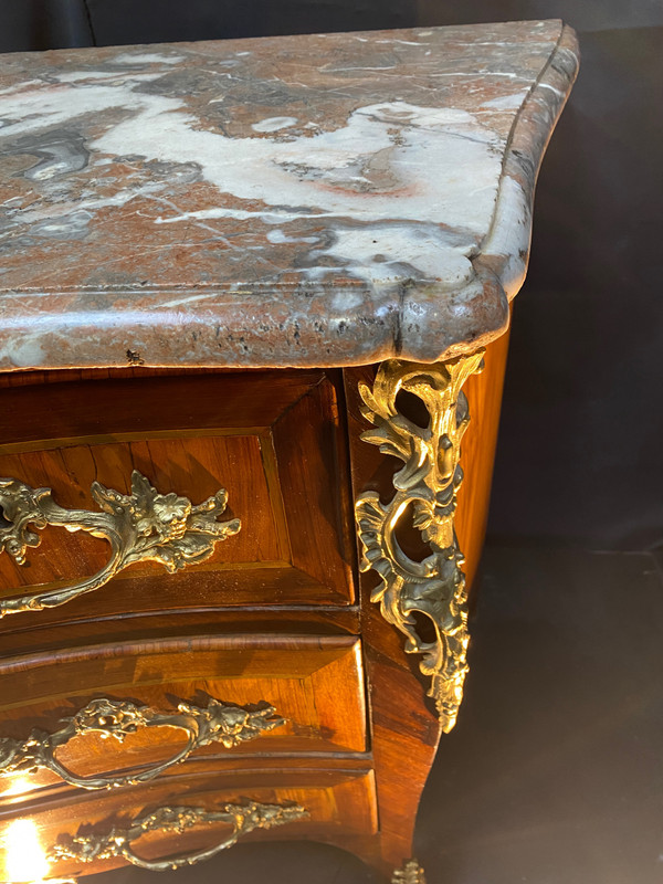 Louis XV chest of drawers from the 18th century stamped