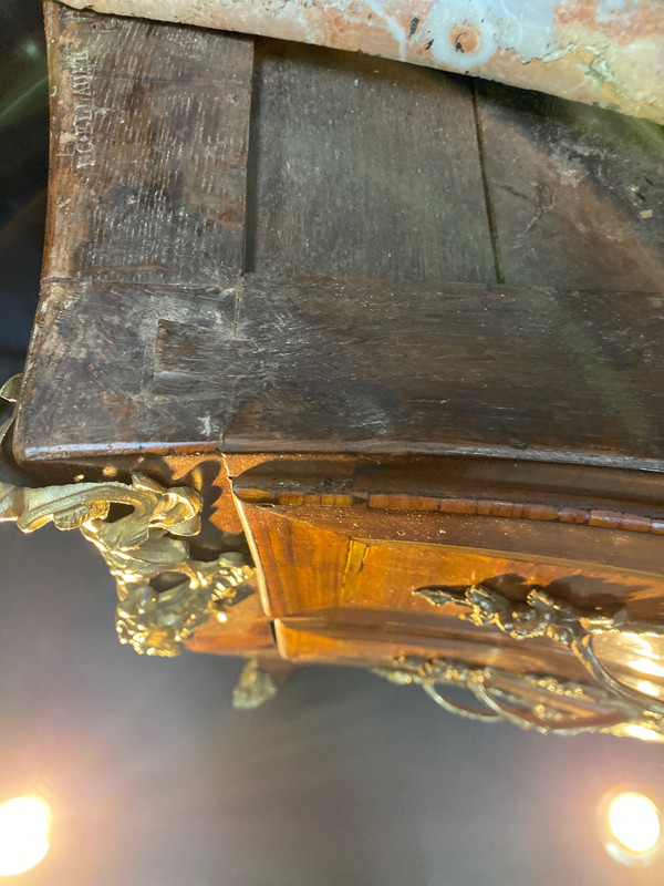 Louis XV chest of drawers from the 18th century stamped