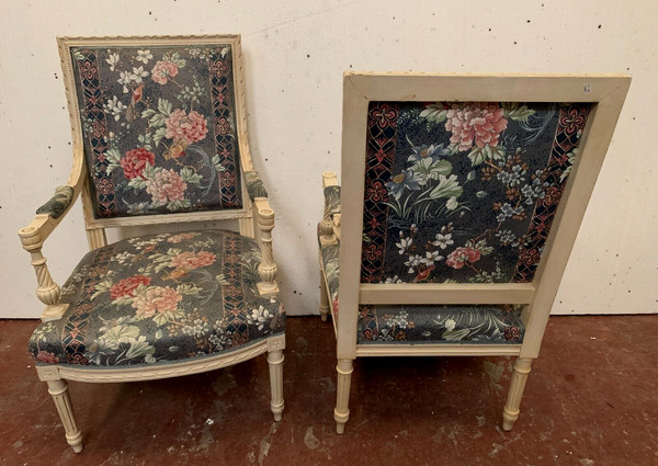 Pair of Louis XVI style armchairs in white lacquered beech 20th century