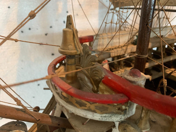 Old model of a 20th century sea pirate ship