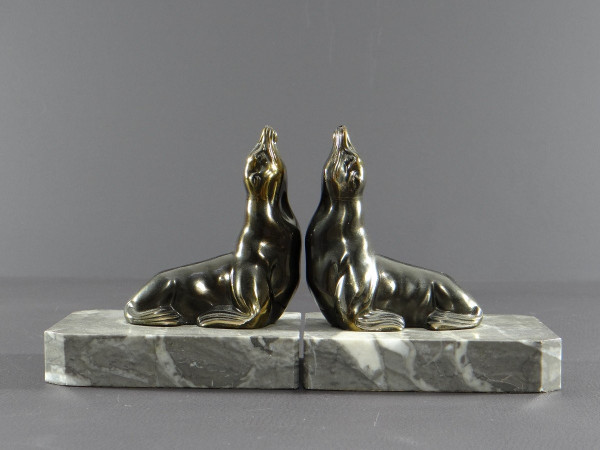 France, 1930/1950, Pair Of Cast-Iron Bookends Featuring Sea Lions.