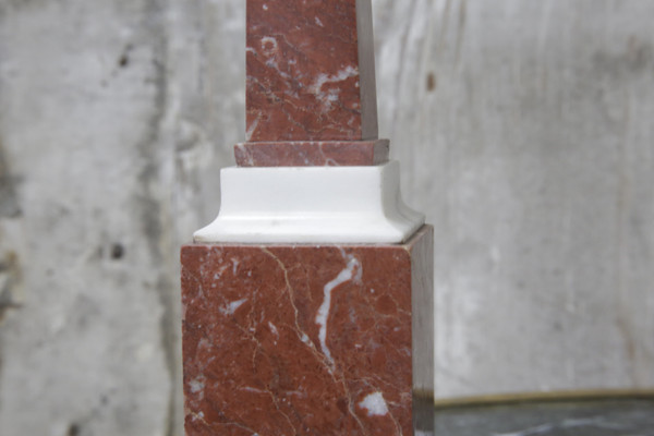 Suite of three marble obelisks, Italy, 20th century