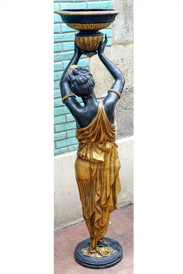 DUBANTON, "FEMME BRONZE POLYCHROME, grand serviteur", XX.