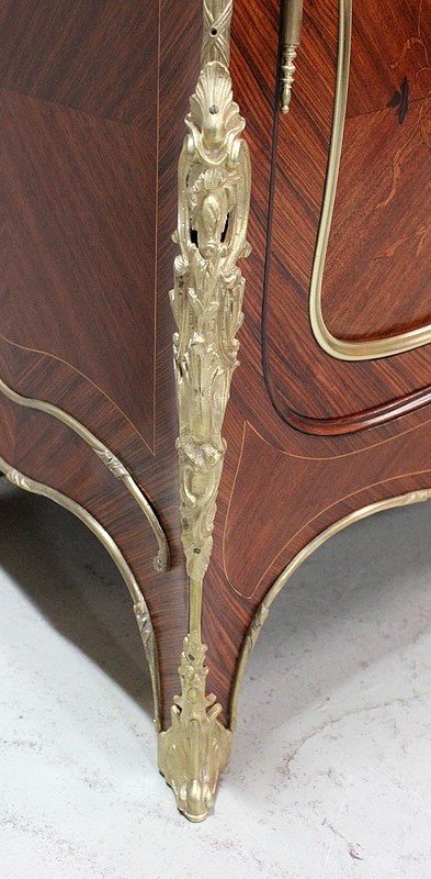  Mahogany and Rosewood Bookcase, Louis XV style, Napoleon III period - mid 19th century