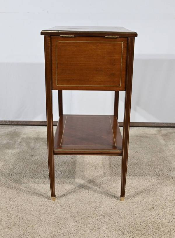 Small Mahogany Living Room Table, Directoire taste – Early 20th century