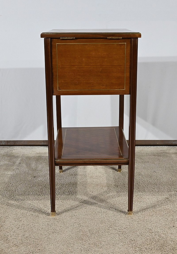 Small Mahogany Living Room Table, Directoire taste – Early 20th century