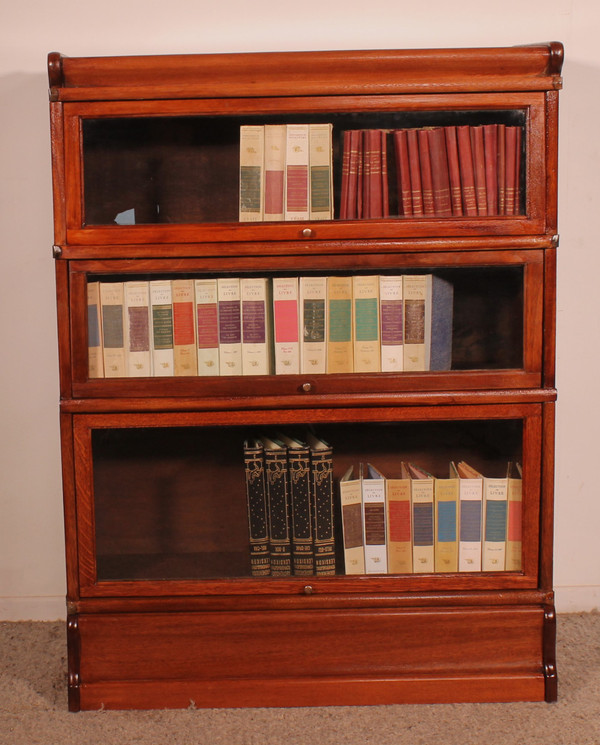 Globe Wernicke Bookcase In Mahogany Of 3 Elements