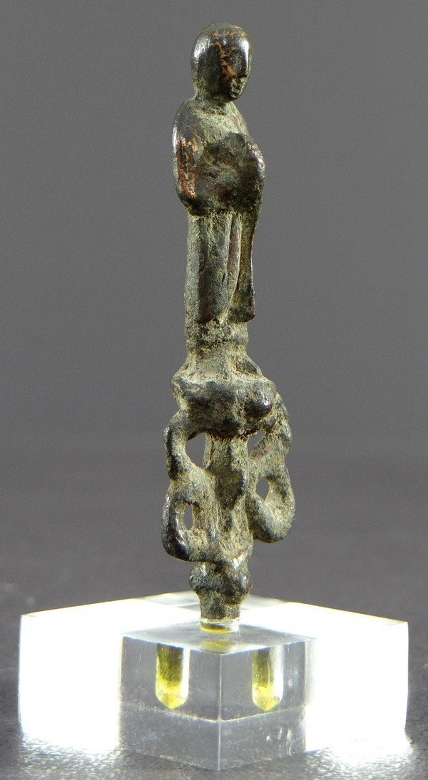 China, Zeit der Tang-Dynastie (618-907), seltene Miniatur-Bronzestatue eines buddhistischen Mönchs.