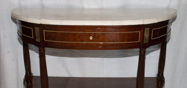 Half Moon Console In Mahogany Louis XVI Period