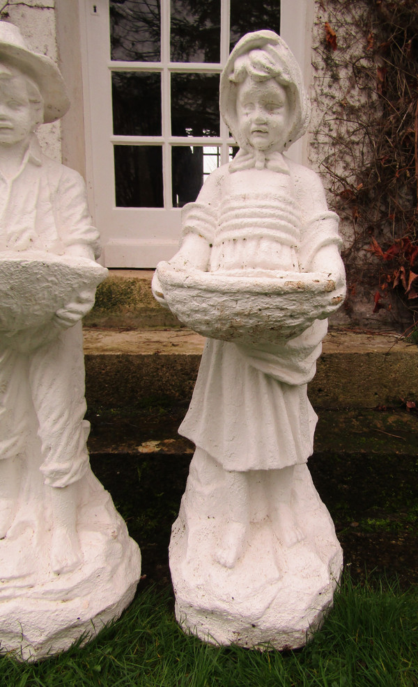 Garden statues