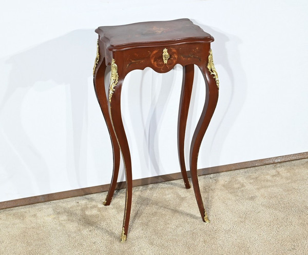 Petite Table à Ouvrage en Bois Laqué, style Louis XV – Fin XIXe