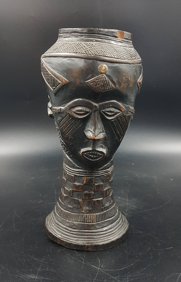 Janus dalm wine cup, Kuba people, D.R.C.