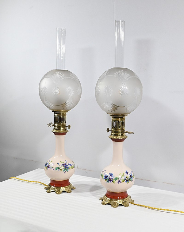 Pair of Porcelain Oil Lamps, electrified - Late 19th century