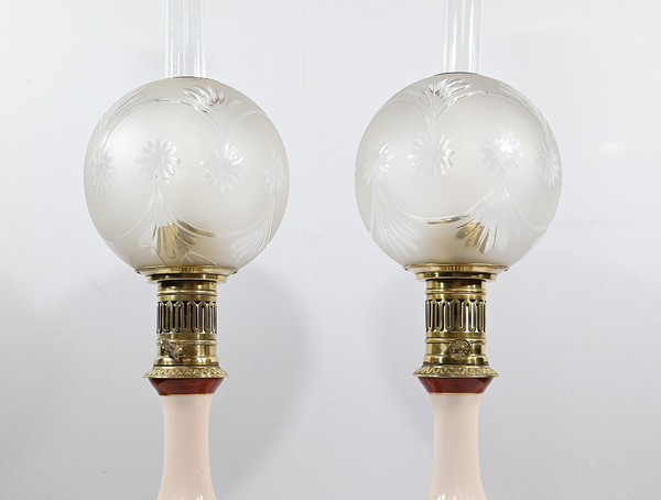 Pair of Porcelain Oil Lamps, electrified - Late 19th century