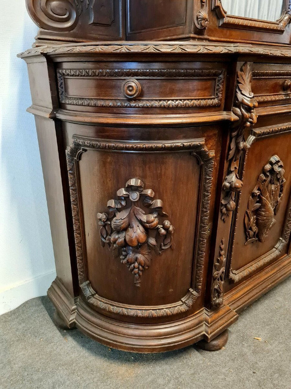 Renaissance Chateau Walnut half-moon bookcase circa 1850 (H 281cm)