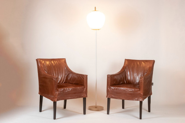 Lintello. Pair of camel leather armchairs. 1970s.