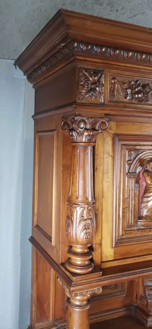 19th century Renaissance walnut sideboard