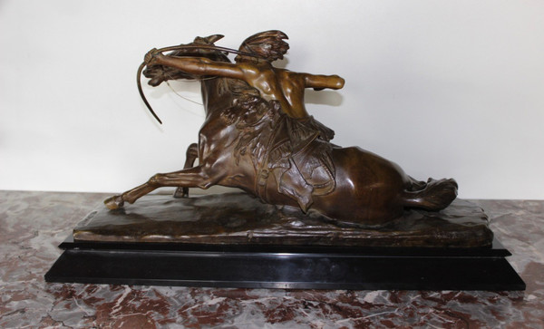 Bronze Von Edouard Drouot Indien Im Hinterhalt Vor Seinem Pferd