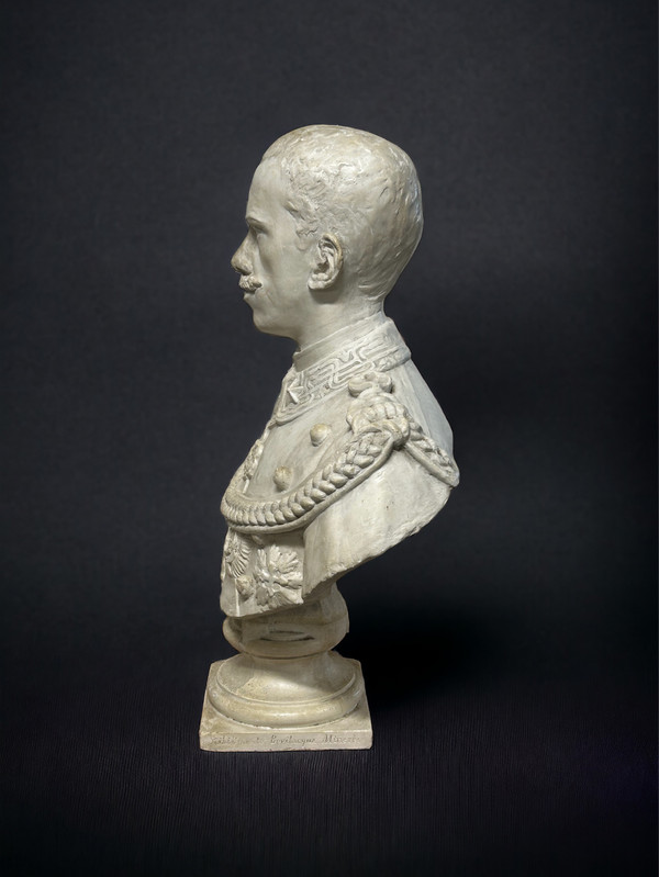 Humbert 1er Roi D'italie ( 1844-1900 ) Large Plaster Bust Early 19th century Humberto 1er