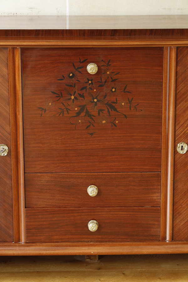 Enfilade en bois de rose et palissandre dans le goût de Jules Leleu