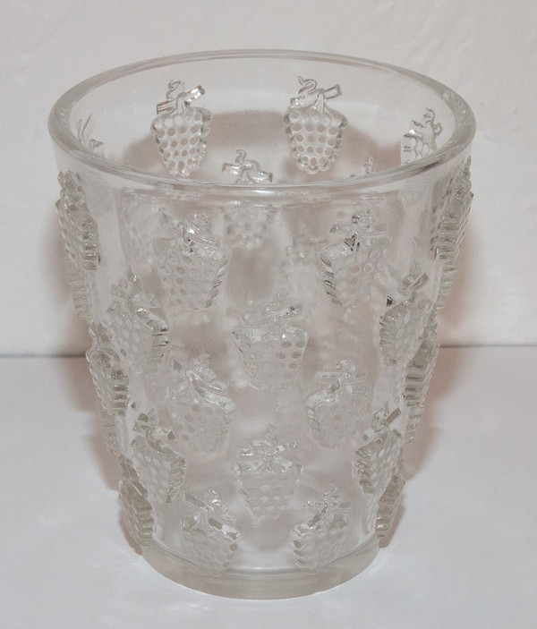 Vase Modell Lave Raisins Malaga R Lalique 1937