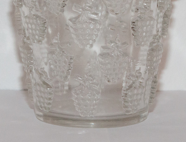 Vase Modell Lave Raisins Malaga R Lalique 1937