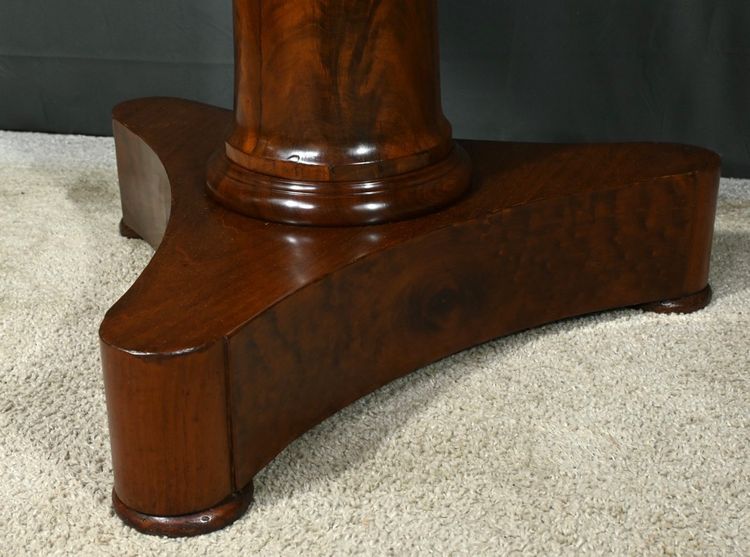 Mahogany pedestal table, Empire period - Early 19th century