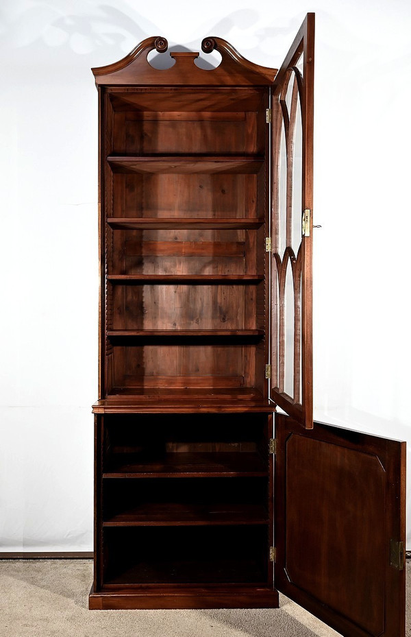 Narrow Two-body Mahogany Bookcase, England, Georgian period – 1st half of the 19th century