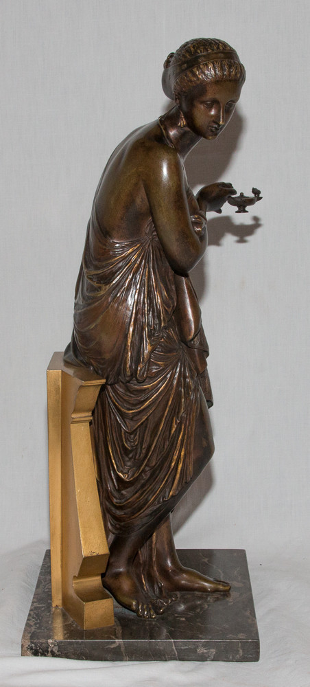 Bronzo "donna antica" firmata Peiffer 1832-1886