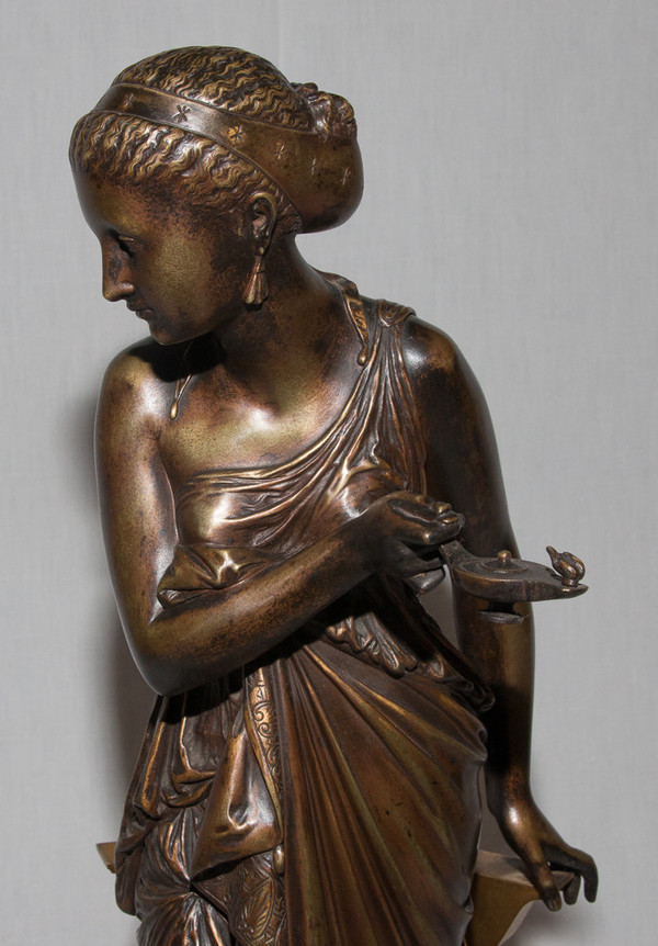 Bronzo "donna antica" firmata Peiffer 1832-1886