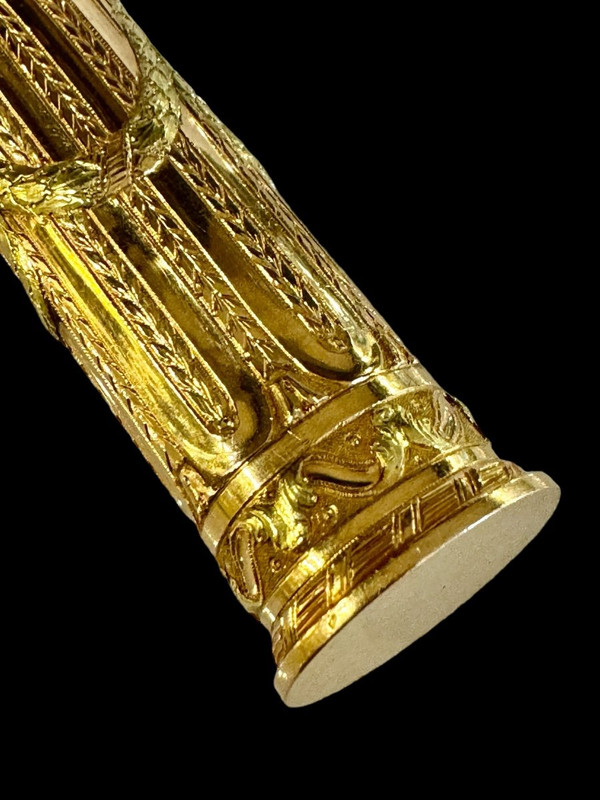 Goldenes Wachsgehäuse aus der Zeit Louis XVI, Paris 1774-1780