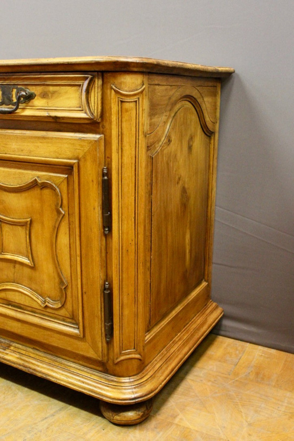 Louis XIV sideboard in 18th century walnut