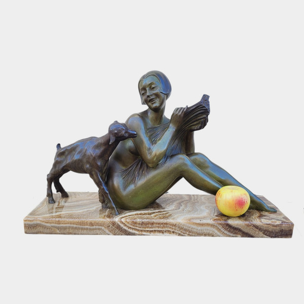 Godard, Frau und Lamm, Art-Deco-Bronze, 20. Jahrhundert