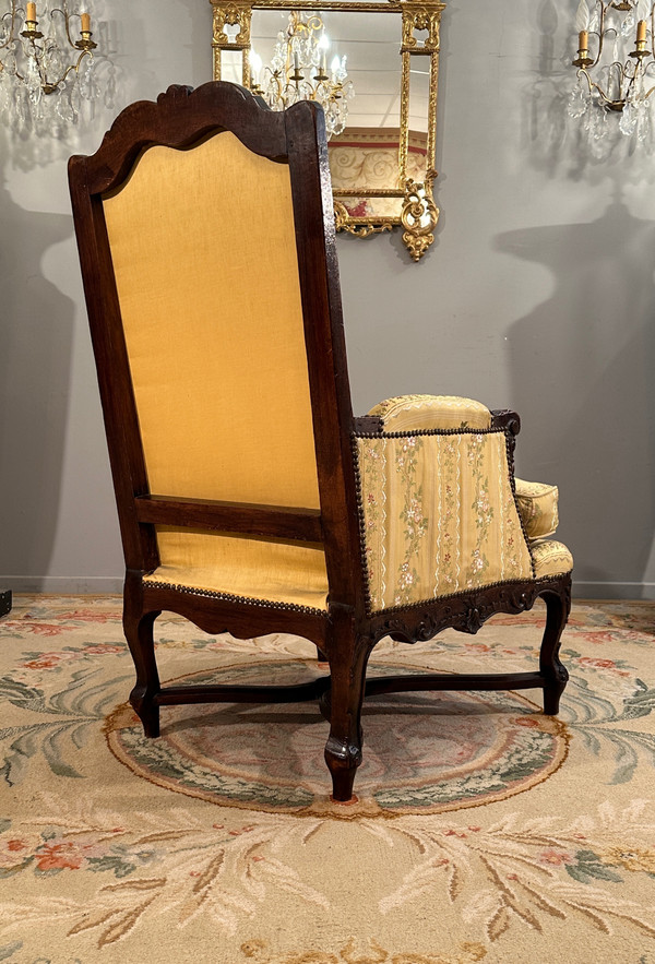 Important Bergère In Walnut From The Regency Period Circa 1720