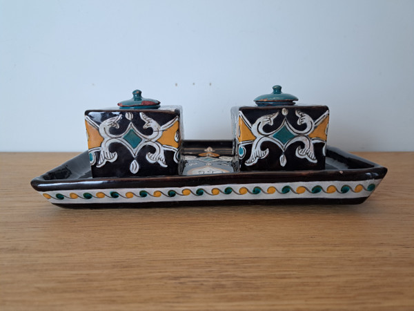 Louis Tissier /Nabeul workshop, Inkwell, enameled ceramic, Tunisia, Early 20th century.