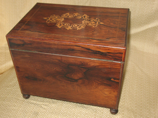 Liqueur cellar marquetry box Charles X period - 19th