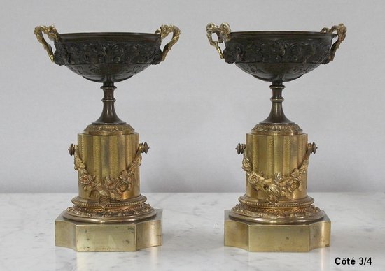  Paar Bronze-Schmuckstücke mit zwei Patinas, Geschmack Louis XVI - Anfang des 19. Jahrhunderts