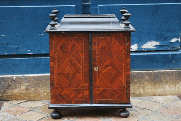 17th century Flanders cabinet