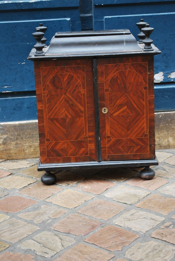 17th century Flanders cabinet