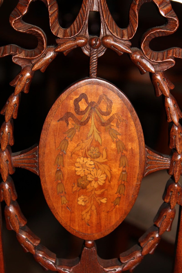 English Mahogany Living Room – Early 20th Century