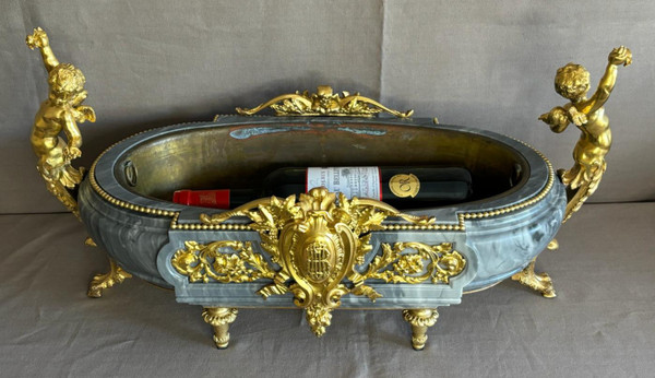 LOUIS XVI PERIOD TURQUIN BLUE MARBLE AND GILT BRONZE PLANTER PLANTER FROM THE 18TH CENTURY