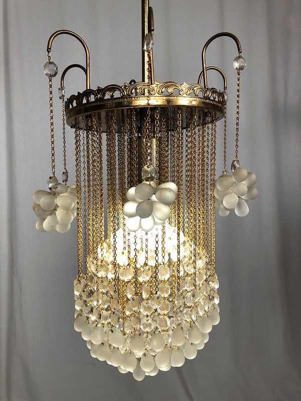 Suspension in Bohemian crystal pendants in the shape of clusters