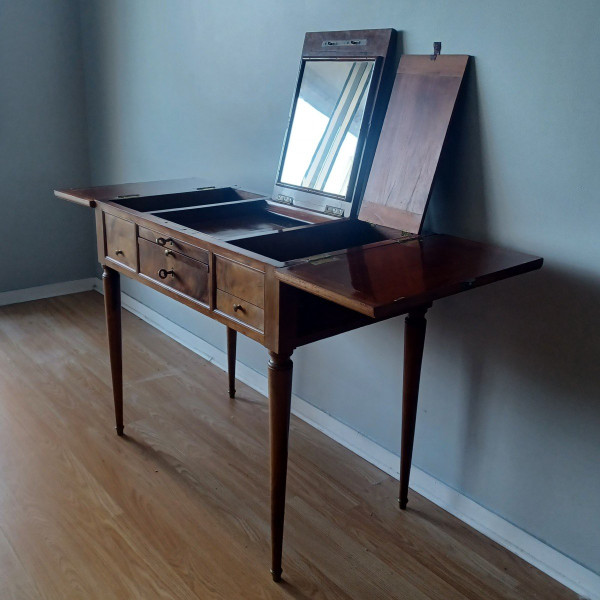 Roger Vandercruse dit Lacroix or RVLC - mahogany dressing table - Louis XVI period