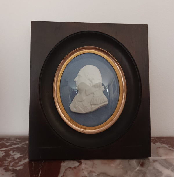 Royal Manufacture of Sèvres - biscuit portrait of Louis XVIII - Restoration period