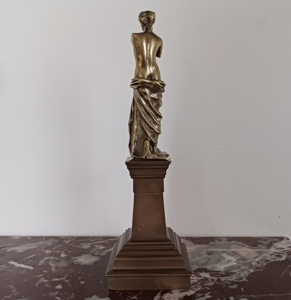 Souvenir or curiosa in bronze - Venus de Milo in bronze - large architectural base - late 19th century