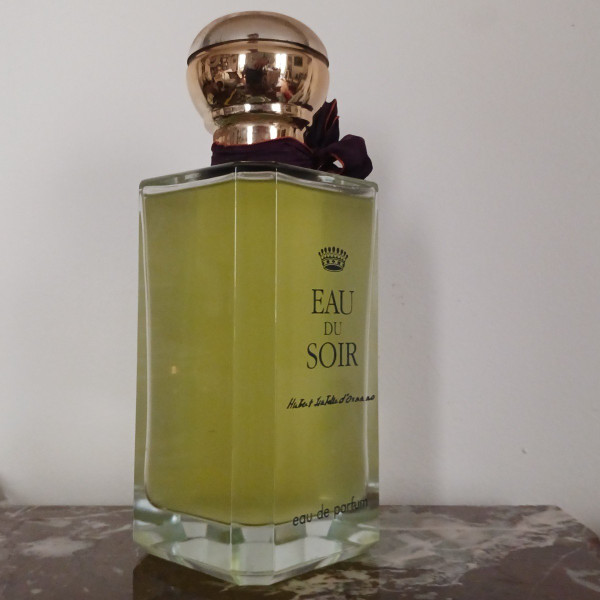 Sisley, Eau du Soir - grand flacon de parfum - factice moderne