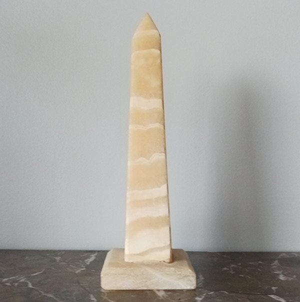 Italian work - neoclassical obelisk - banded alabaster - Grand Tour style